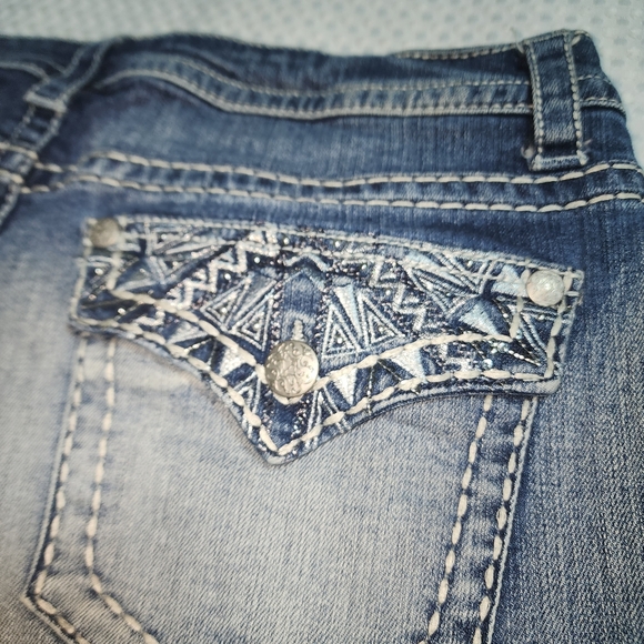 PAISLEY SKY EUC WOMENS SZ 14 EMBELLISHED FLARED DENIM BLUE JEANS - Picture 7 of 8